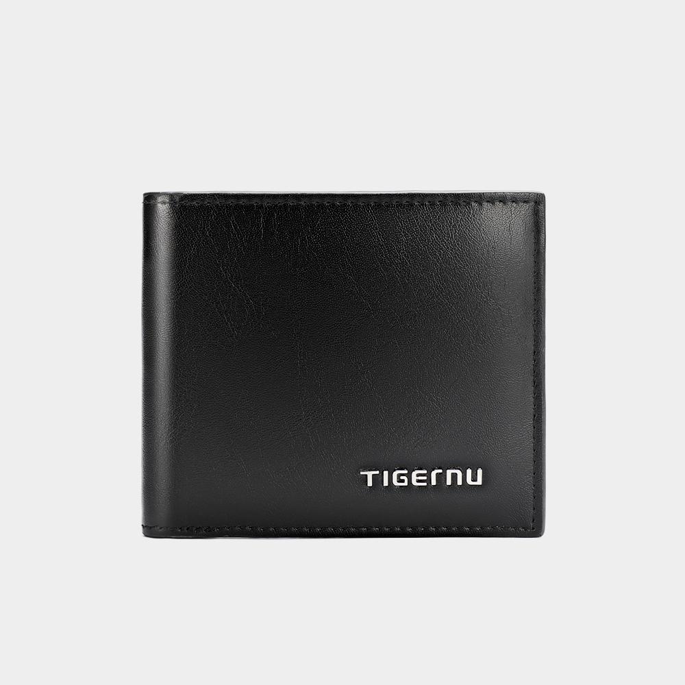 The front view of the black Wallet model T-S8006 no logo